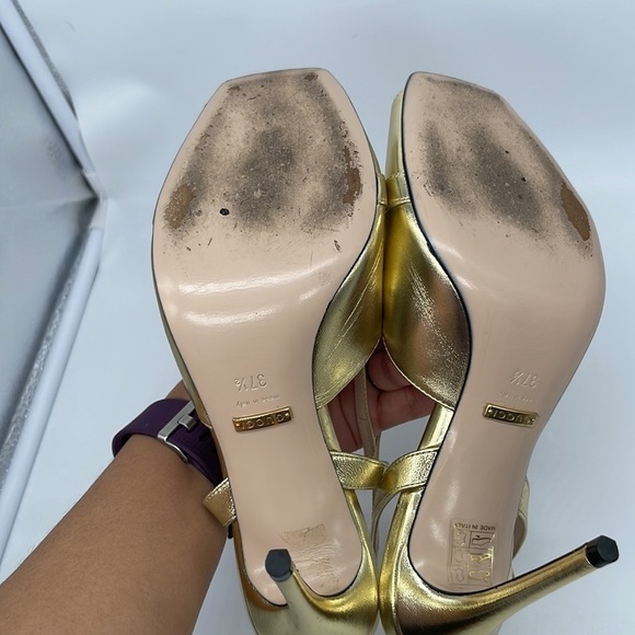 Gucci Gold Metallic Leather Chain link square toe strapy heels 37.5 - Picture 9 of 12